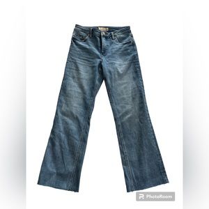 Kut from the Kloth Kelsey high rise Fab Ab Ankle Flare jeans size 4